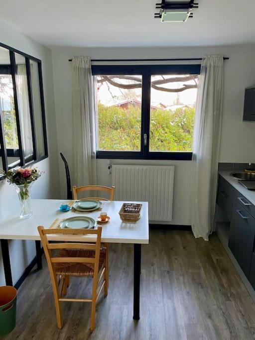 Appartement Independant 30 M² A 500M Du Lac, 2 Velos Et Parking Fournis Севрие Экстерьер фото